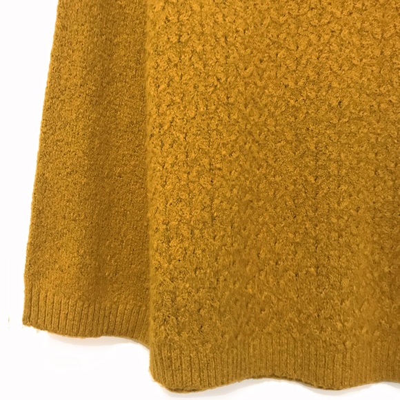 Mustard Yellow Crewneck Sweater - NWOT - Picture 3 of 4